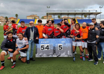Giocatori del XV del Sud-Est in campo a Ragusa durante la partita di Serie B contro il San Gregorio