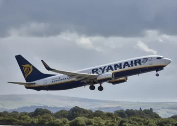 Aereo Ryanair in fase di decollo